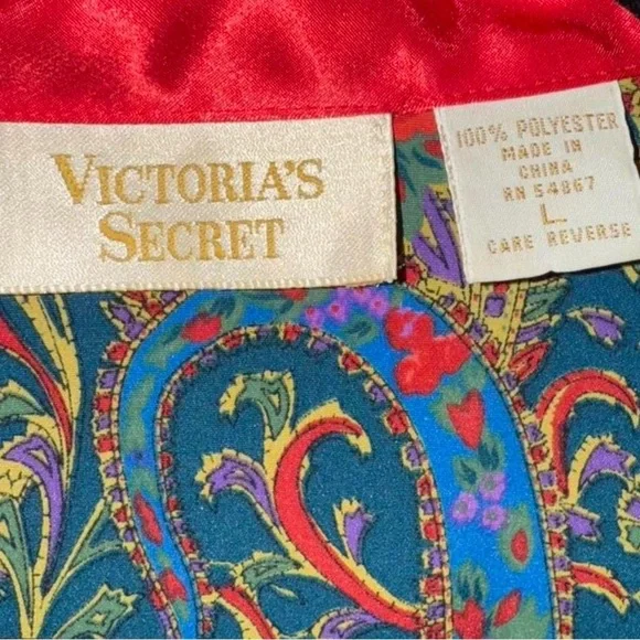 Victoria's Secret Red and Black Floral Robe Size Large Women’s - Picture 3 of 6